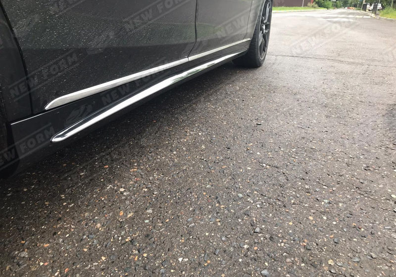 Пороги AMG с хромированными вставками Mercedes S-class W222