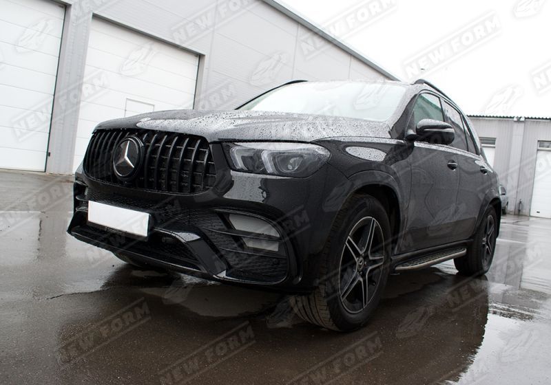 Передний бампер 6.3 AMG черный Mercedes GLE V167 рестайлинг