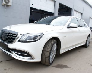 S222_restMaybach-white_3