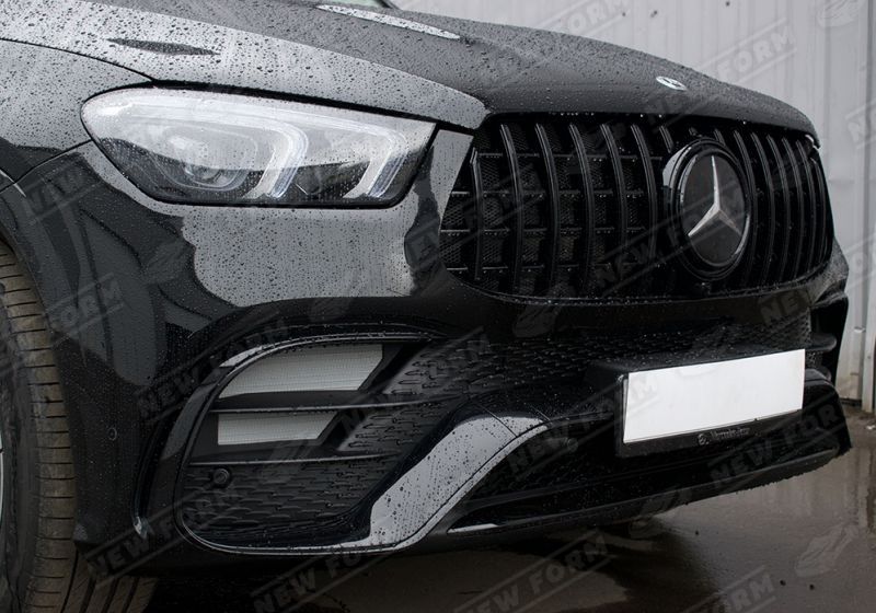 Передний бампер 6.3 AMG черный Mercedes GLE V167 рестайлинг