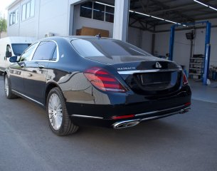 S222Maybach-rest_11