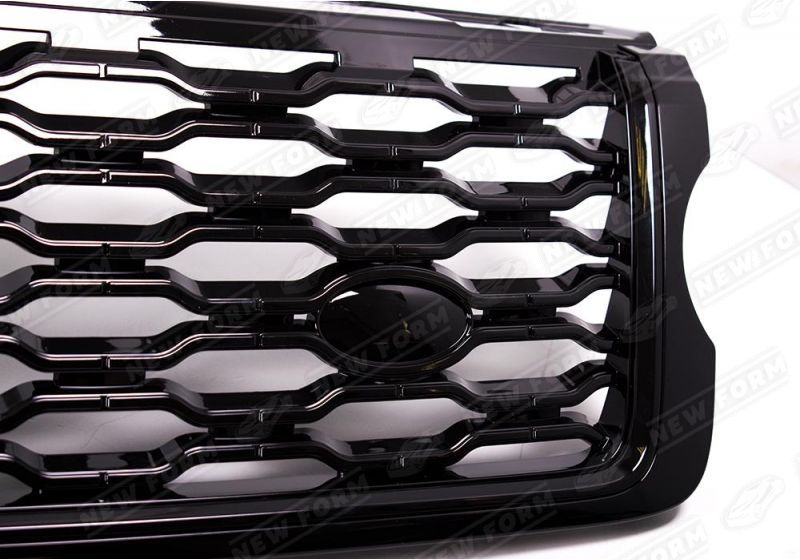 Решетка радиатора стиль 2018 черная Range Rover Vogue 2012-2017