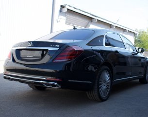 S222Maybach-rest_8