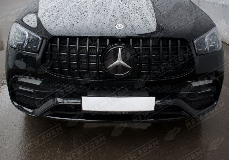 Передний бампер 6.3 AMG черный Mercedes GLE V167 рестайлинг