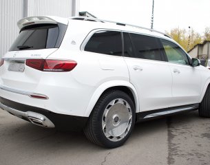 MB-gls-167-maybach-11