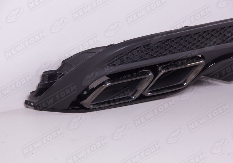Диффузор черный с черными насадками 6.3 AMG Mercedes C-class W205