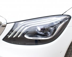 S222_restMaybach-white_4